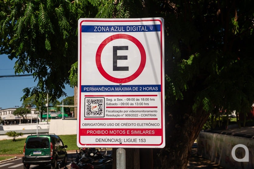 Começa fase de adaptação da Zona Azul Digital em Umuarama