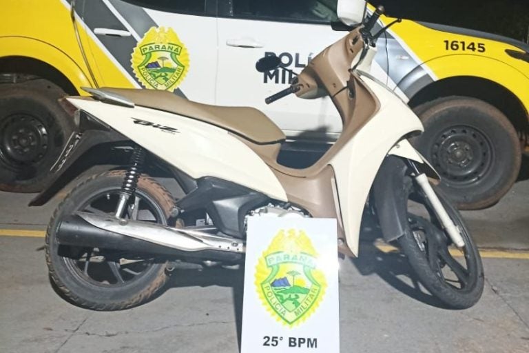 Condutor sem habilitação tenta fugir e é contido pela PM em Iporã