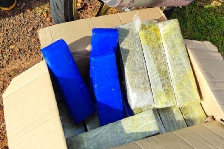 Morador de Umuarama é preso com 30 kg de maconha na PR-364.