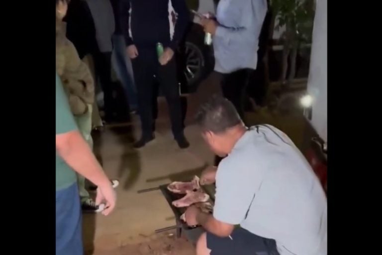 Churrasco em velório emociona moradores de Sarandi e viraliza nas redes sociais