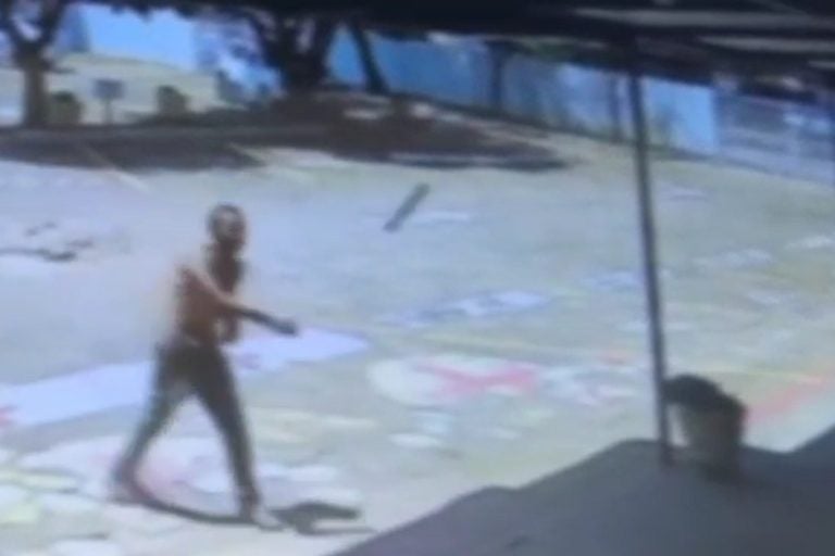 Homem em surto agride convivente e causa danos no CISA, em Umuarama