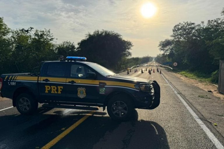 Interdição Ponte sobre o Rio Piquiri