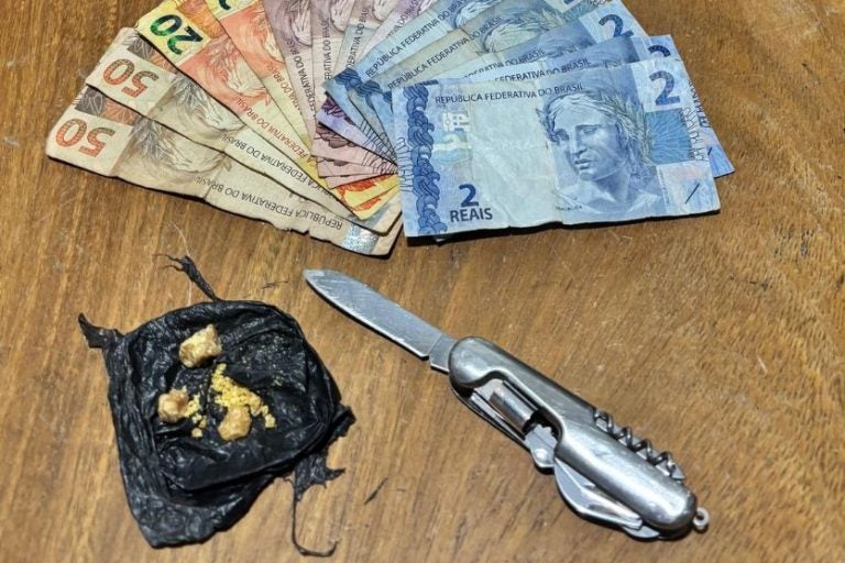 Traficante Preso Na Praça Santos Dumont