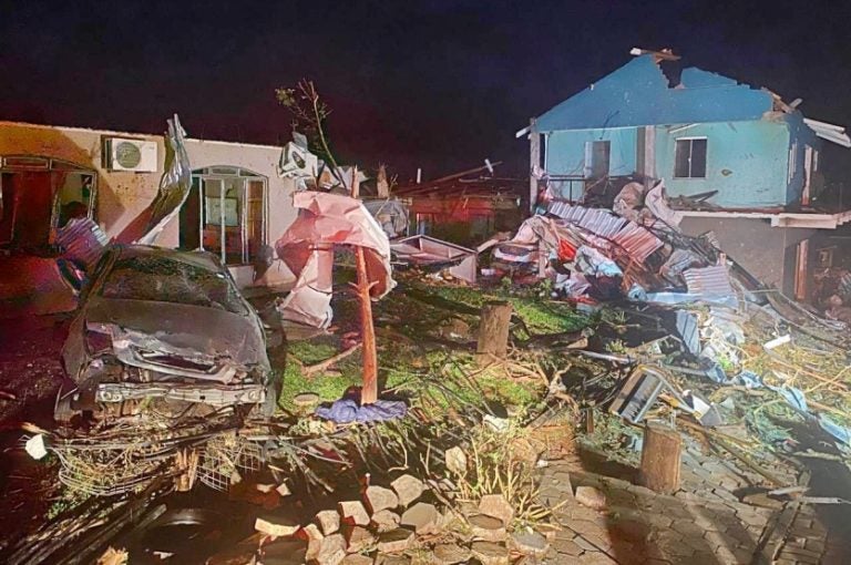 Adolescente é A Sexta Vítima De Tornado Em Rio Bonito Do Iguaçu
