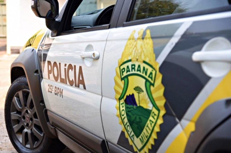 Briga Entre Irmãos Tem Puxões De Cabelo, Socos E Pauladas