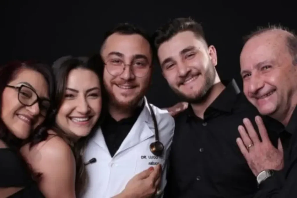 Confraternização Em Umuarama Reúne Ex Funcionários Das Extintas Lojas Hm 11