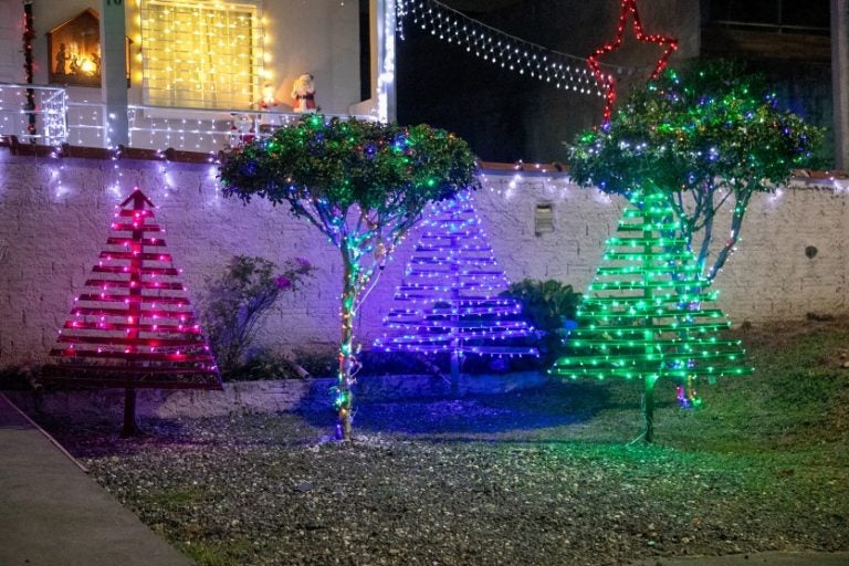 Copel orienta sobre cuidados na instalação de decorações de Natal.