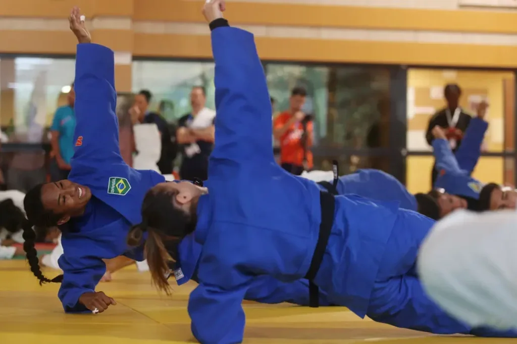 Mais Que Um Esporte: Como O Judô Fortalece Mulheres Dentro E Fora Do Tatame