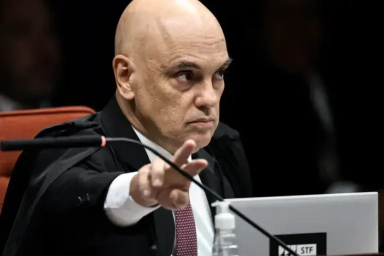 Sem Prazo Moraes Pode Determinar Que Bolsonaro Cumpra Pena