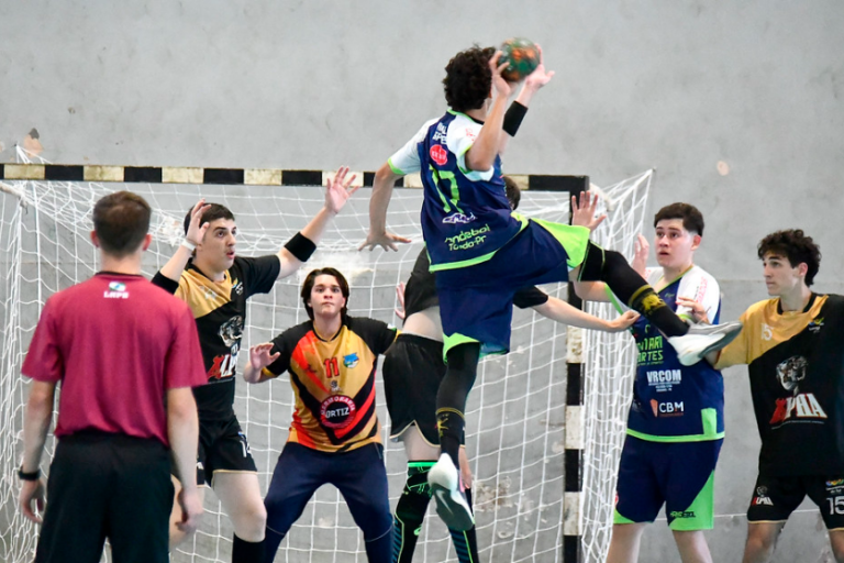 Umuarama recebe Campeonato Paranaense de Handebol categorias Sub-16 e Sub-21