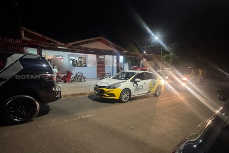 Operação AIFU em Umuarama resulta na prisão de homem com mandado judicial.