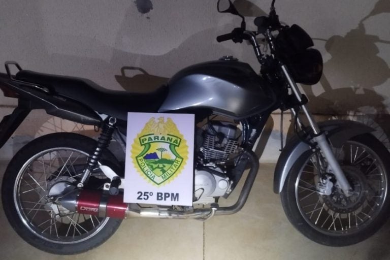 Motocicleta irregular é apreendida durante patrulhamento em Francisco Alves.