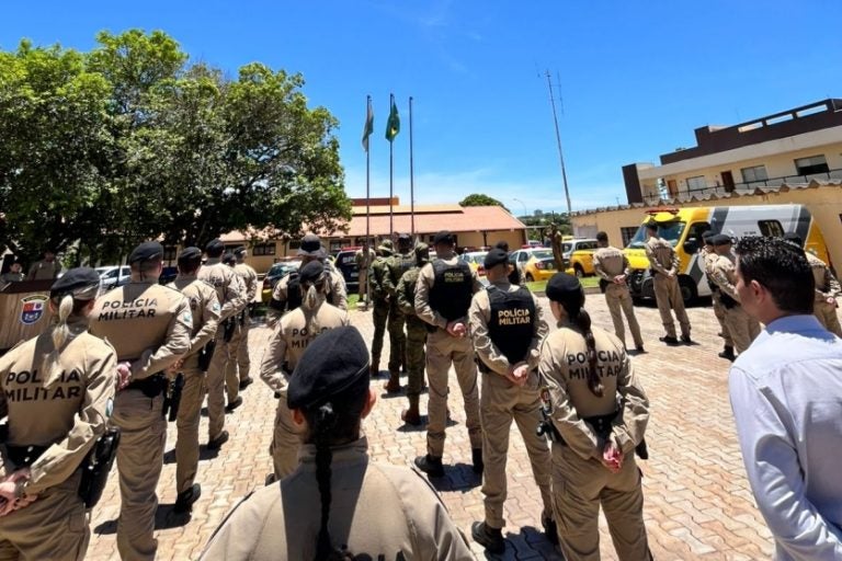 25º BPM realiza solenidade do Dia da Bandeira Nacional em Umuarama.