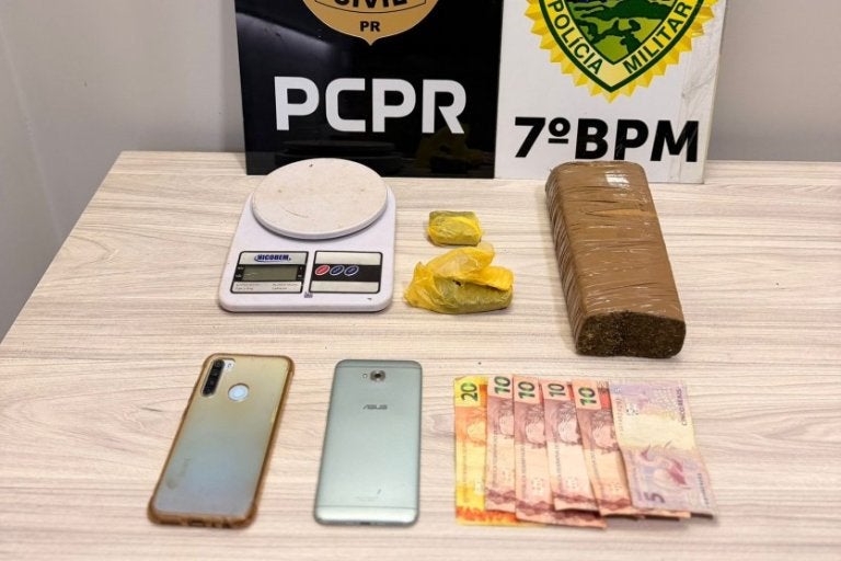 Polícia cumpre mandado e apreende quase 1 kg de maconha em Nova Olímpia.
