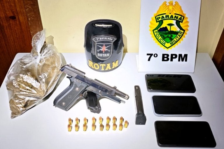 Pistola modificada é apreendida em Tuneiras do Oeste; suspeito foi preso
