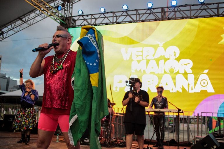 Divulgado edital para artistas se apresentarem nos Palcos Sunset do Verão Maior.