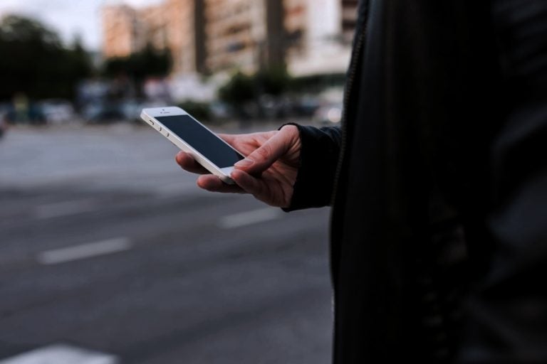 Motorista de aplicativo é intimidado por passageiro em Umuarama.