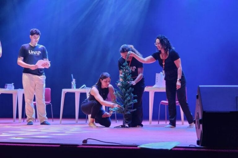 Espetáculo "O Verdadeiro Sentido do Natal" acontece na quinta-feira no Teatro Neiva Pavan.