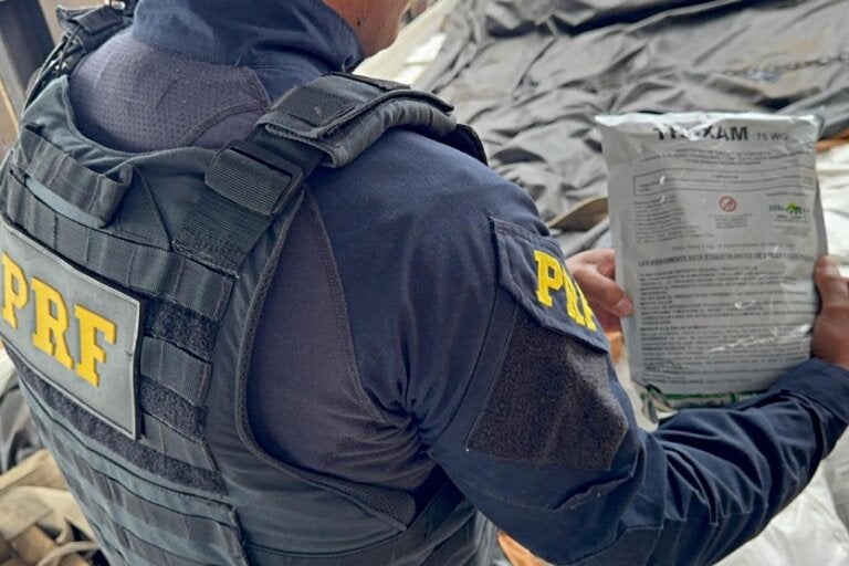 Alto Paraíso Prf Prende Homem Com 1,1 Tonelada De Agrotóxicos (1)