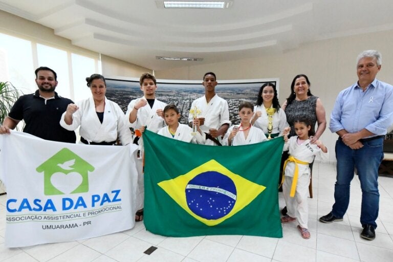 Atletas Da Casa Da Paz Conquistam Medalhas Em Torneio De Karatê