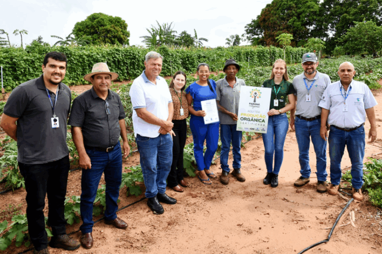 Família De Umuarama Recebe Certificação De Produção Orgânica (1)