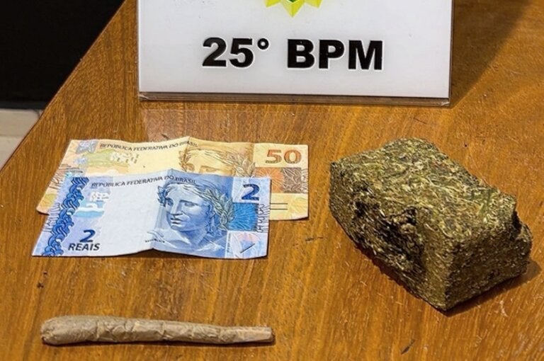 Pm Prende Suspeito De Tráfico Que Guardava Maconha Na Geladeira