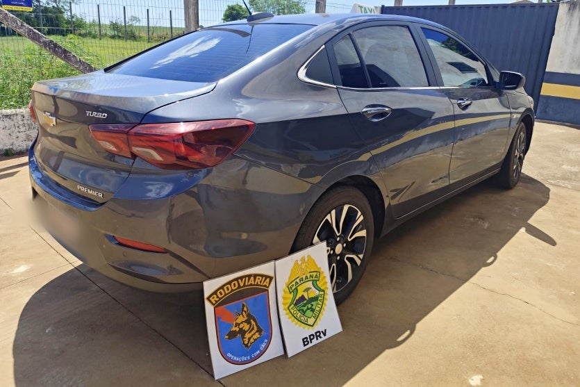 Pre Prende 2 Jovens Com Quase 30 Quilos De Maconha Na Pr 323 (3)