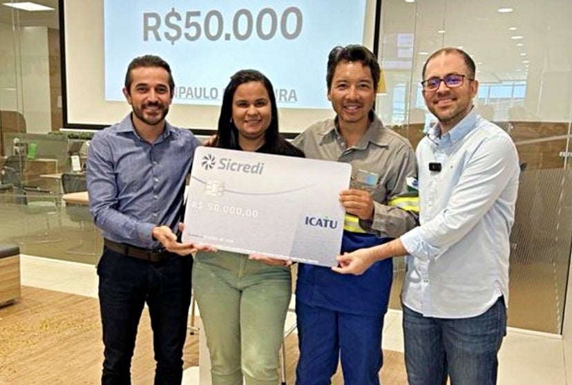 Sicredi Entrega Prêmio De Seguro De Vida A Associado De Ubiratã (2)