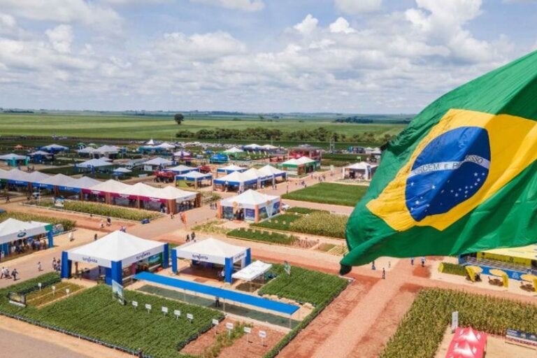 Sicredi Marca Presenca No Dia De Campo Da C.vale Em Palotina