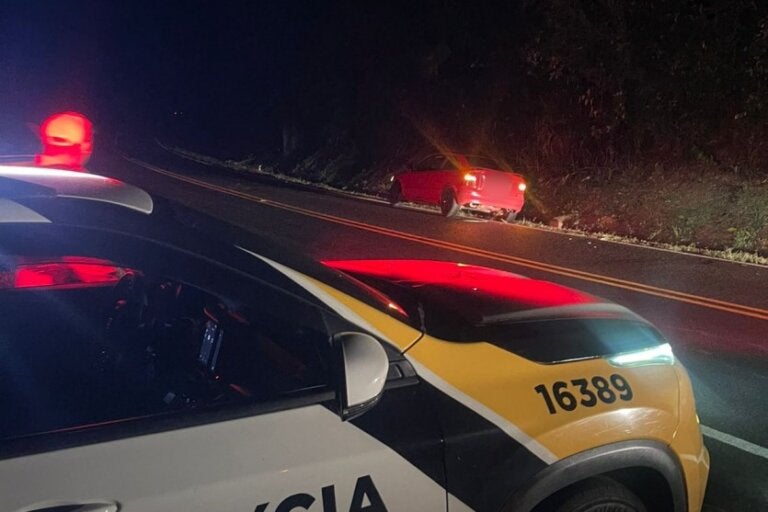 Condutora embriagada causa acidente na PR-489, entre Umuarama e Xambrê