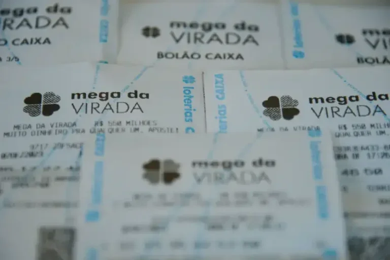 Pela primeira vez na história, Mega da Virada 2025 irá sortear R$ 1 bilhão.
