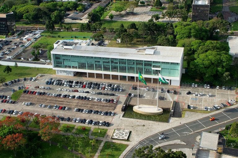 Governo do Paraná convoca para exames 222 candidatos aprovados em concurso público.