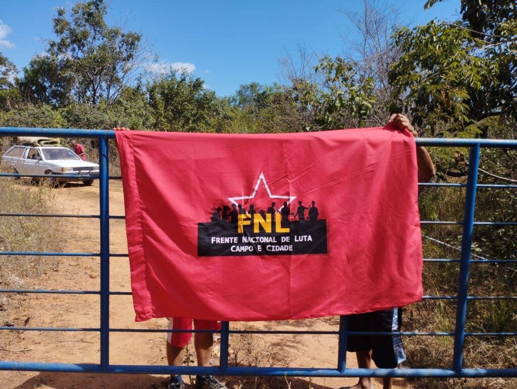 Sem Terra Em Xambre