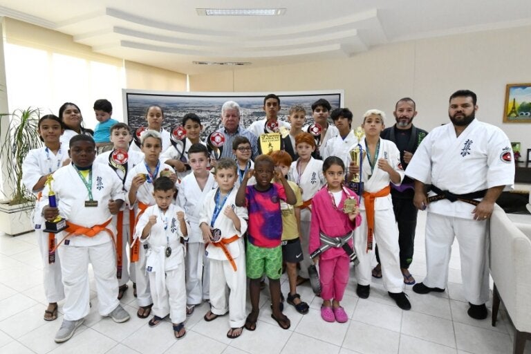 Associação umuaramense se destaca no Campeonato Brasileiro de Karatê e no Jiu-Jitsu