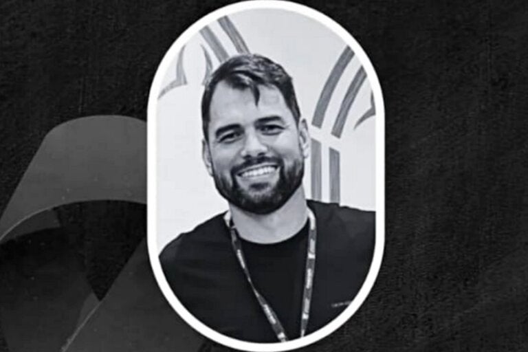 Amigos E Familiares Se Despedem De Marcel De Freitas Ribeiro