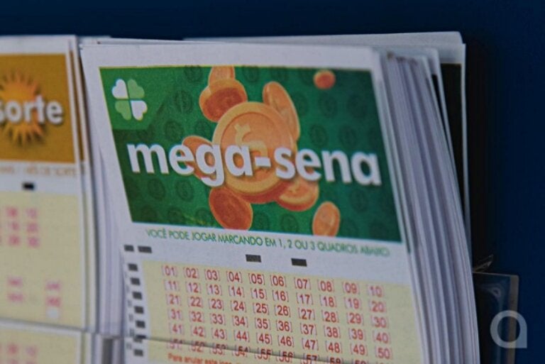 Aposta De Umuarama Fatura Quase R$ 9 Mil Na Mega Sena