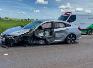 Mulher fica em estado mais grave em acidente com cinco vítimas na PR-323, em Umuarama