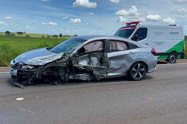 Colisao Na Pr 323 Entre Umuarama E Perobal Deixa 5 Feridos 1