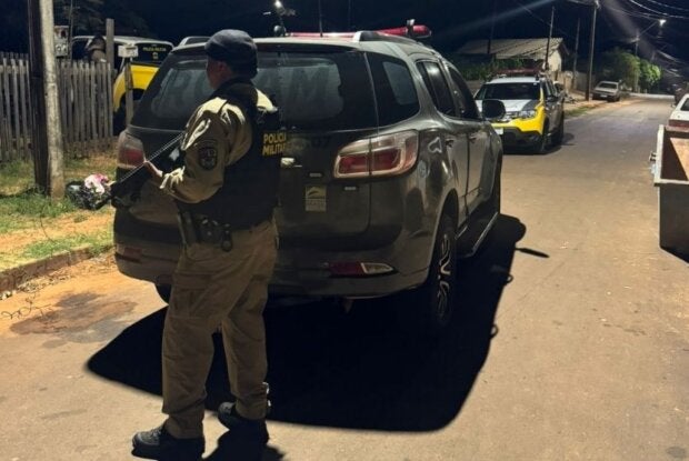 Três jovens são presos por tráfico em ‘ponto’ de venda de drogas em Iporã