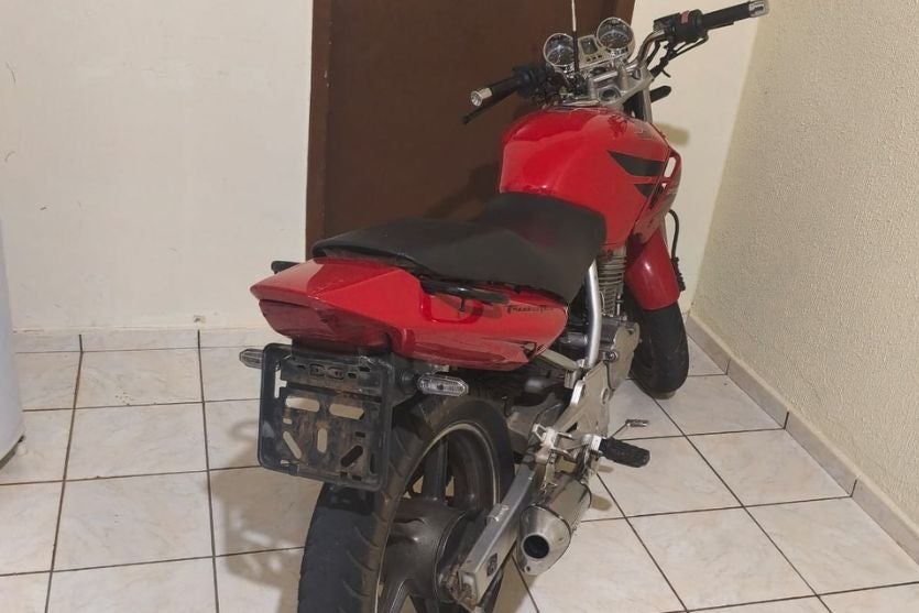 Adolescente foge, dirige perigosamente e acaba apreendido em Cafezal do Sul