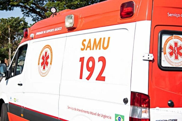 Homem é Atingido Por Golpes De Faca Durante Festa Em Umuarama