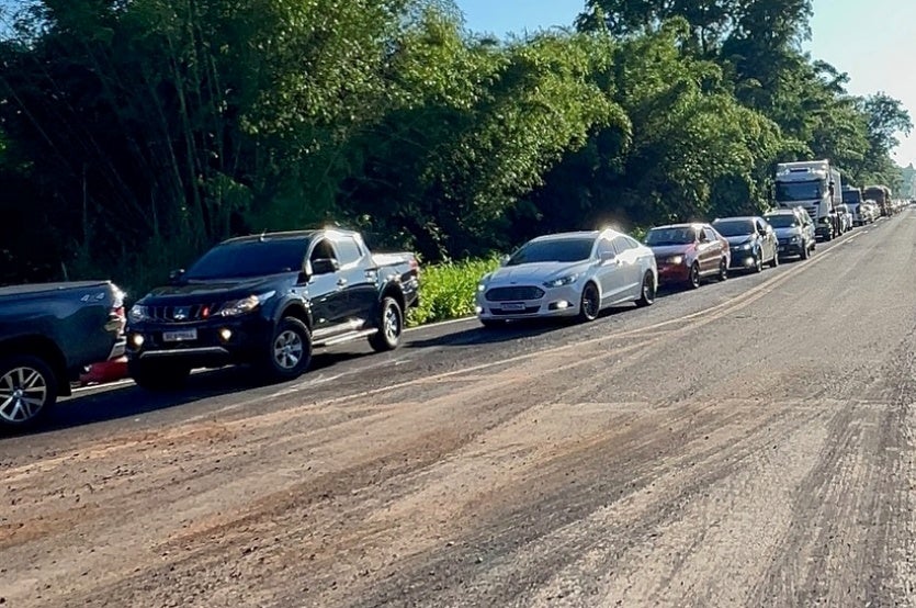 Início Da Operação Da Balsa No Rio Piquiri Tem Grandes Filas (6)