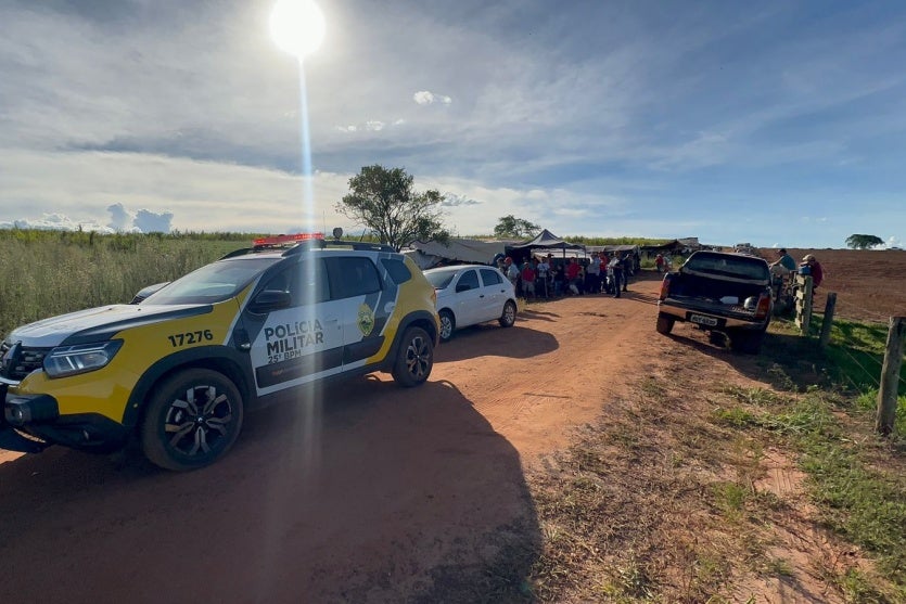 Mst Transfere Acampamento Para Fazenda Em Perobal (4)