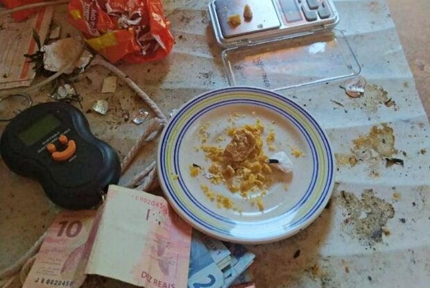 PCPR prende em flagrante dois homens por tráfico de drogas em bairros de Umuarama