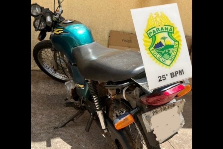 Pm Apreende Moto Com Diversas Irregularidades Em Umuarama