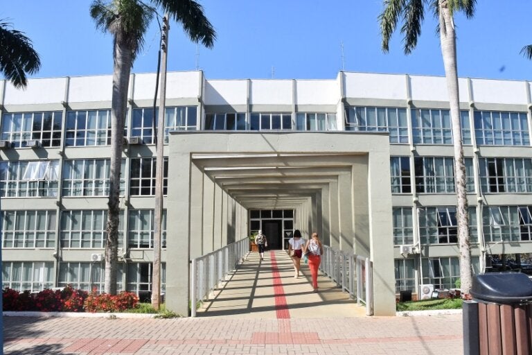 Prefeitura De Umuarama Divulga Ensalamento Da Prova Do Pss