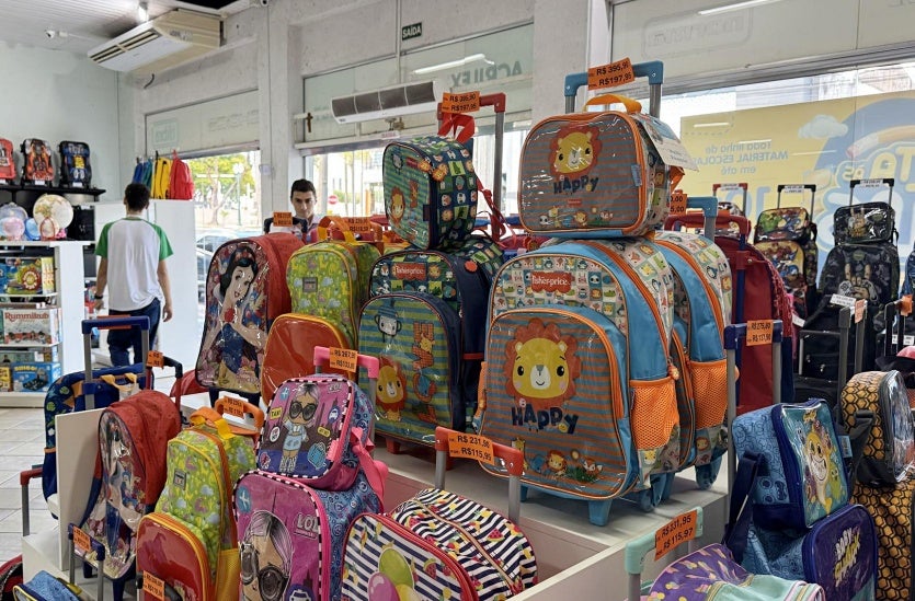 Venda De Materiais Escolares Aquece Comércio De Umuarama