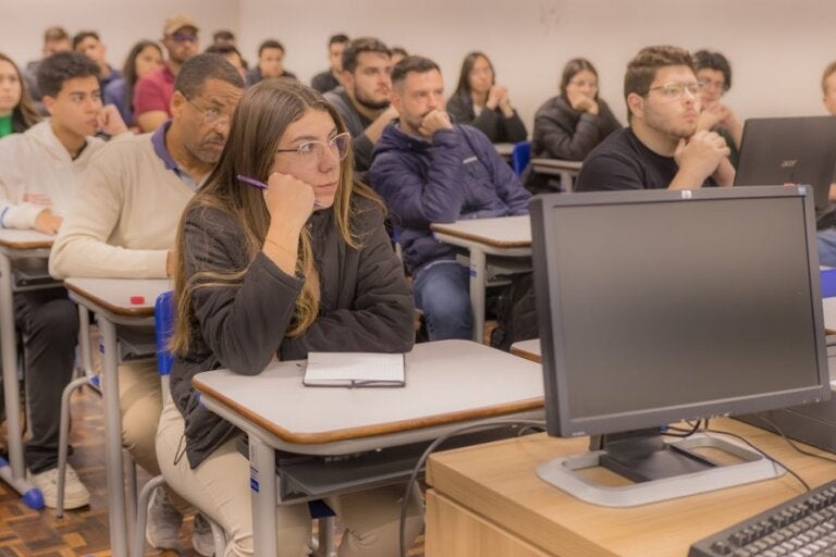 Paraná soma 10.846 vagas para universidades públicas pelo Sisu.