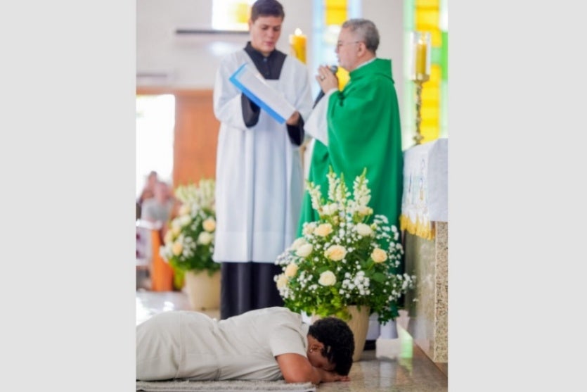 Diocese De Umuarama Irmã Joiciele Professa Votos Perpétuos (1)