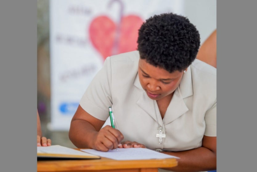 Diocese De Umuarama Irmã Joiciele Professa Votos Perpétuos (2)